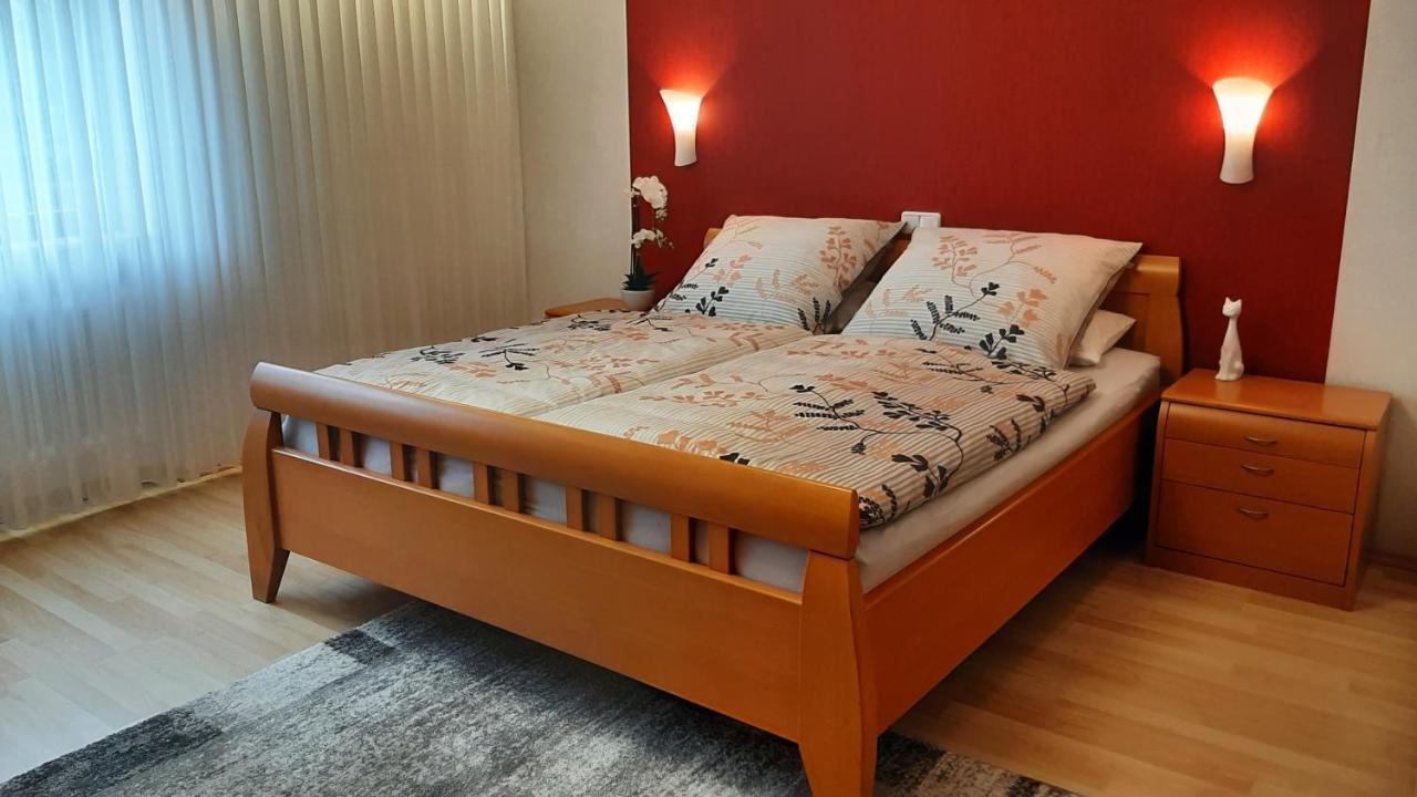 Ferienwohnung Mit Japangarten Karlstadt Exterior foto